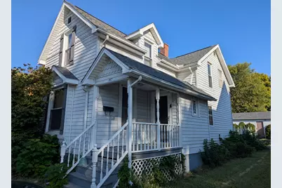 347 W Franklin Street, Paxton, IL 60957 - Photo 1