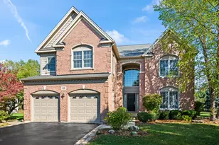 23 Championship Pkwy, Hawthorn Woods, IL 60047 - Photo 1