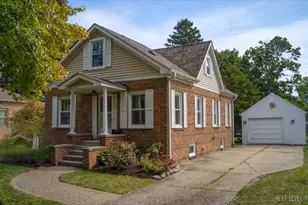 609 McKinley Ave, Geneva, IL 60134 - Photo 1