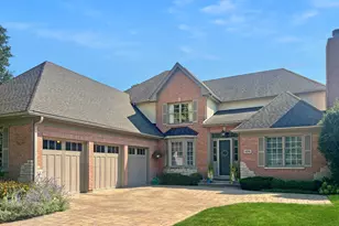 1315 Evergreen Ct, Glenview, IL 60025 - Photo 1