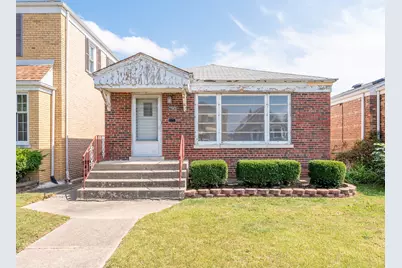 7945 S Sacramento Avenue, Chicago, IL 60652 - Photo 1