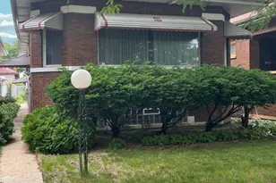 9412 S Elizabeth St, Chicago, IL 60620 - Photo 1