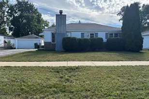 6409 W 85th Pl, Burbank, IL 60459 - Photo 1