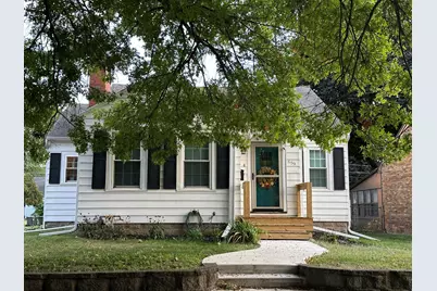 609 W 11th Street, Sterling, IL 61081 - Photo 1