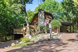 910 Durant St, Oglesby, IL 61348 - Photo 1