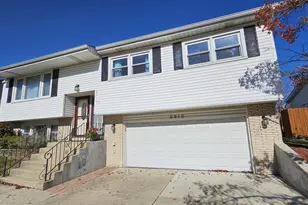 8948 Barberry Ln, Hickory Hills, IL 60457 - Photo 1