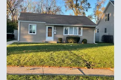 326 W Adams Street, Villa Park, IL 60181 - Photo 1