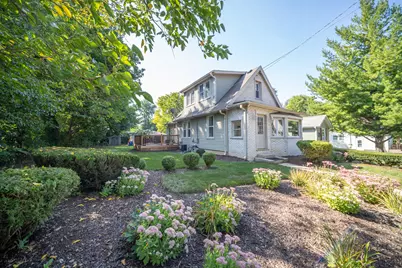 71 Lovell Street, Elgin, IL 60120 - Photo 1