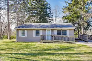 35944 N Wilson Rd, Ingleside, IL 60041 - Photo 1