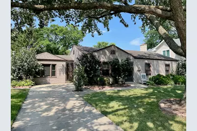 8 Lincoln Street, Glenview, IL 60025 - Photo 1