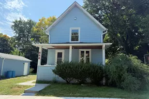 618 Napoleon St, Rockford, IL 61103 - Photo 1