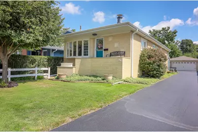 611 Houston, Lemont, IL 60439 - Photo 1