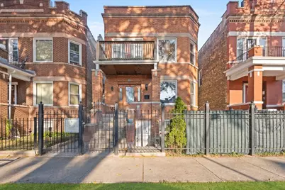 625 N Ridgeway Avenue, Chicago, IL 60624 - Photo 1