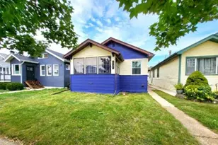 5530 W Warwick Ave, Chicago, IL 60641 - Photo 1