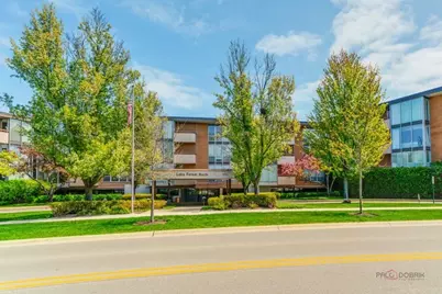 1301 N Western Avenue #220, Lake Forest, IL 60045 - Photo 1