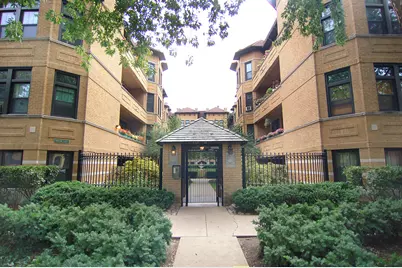 1339 W Lunt Avenue #2N, Chicago, IL 60626 - Photo 1
