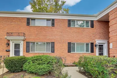 587 Shorely Drive, Barrington, IL 60010 - Photo 1