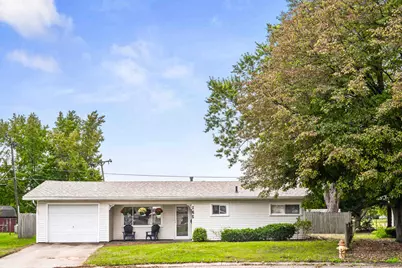 165 Mayfair Drive, Lincoln, IL 62656 - Photo 1