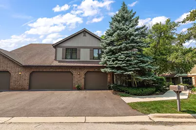 13458 S Westview Drive #V4, Palos Heights, IL 60463 - Photo 1