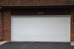 1433 Woodhollow Dr, Flossmoor, IL 60422 - Photo 1