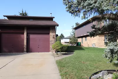 316 Morningside Drive #B, Bloomingdale, IL 60108 - Photo 1