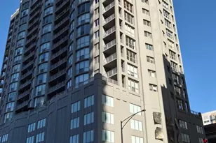 600 N Dearborn St, Chicago, IL 60654 - Photo 1