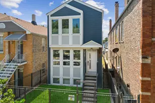 929 W 33rd Pl, Chicago, IL 60608 - Photo 1