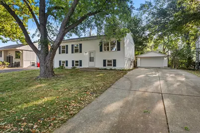 806 Scottsdale Drive, Champaign, IL 61821 - Photo 1