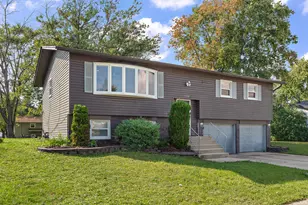 19020 Cypress Ave, Country Club Hills, IL 60478 - Photo 1