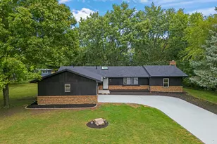 24726 W Pleasant Ct, Plainfield, IL 60586 - Photo 1