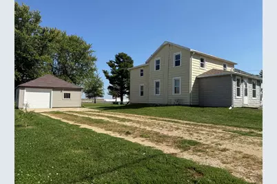 405 S Locust Avenue, Forreston, IL 61030 - Photo 1