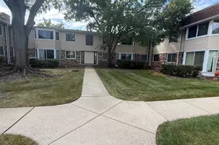 3108 Roberts Dr, Woodridge, IL 60517 - Photo 1