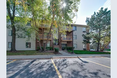 720 Prescott Drive #209, Roselle, IL 60172 - Photo 1