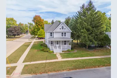 304 S Mill Street, Pontiac, IL 61764 - Photo 1