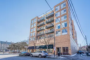 1572 N Maple Ave, Evanston, IL 60201 - Photo 1