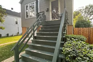 1216 Wenonah Ave, Berwyn, IL 60402 - Photo 1