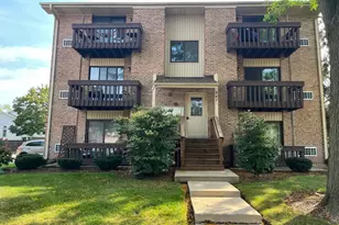 267 12th St, Wheeling, IL 60090 - Photo 1