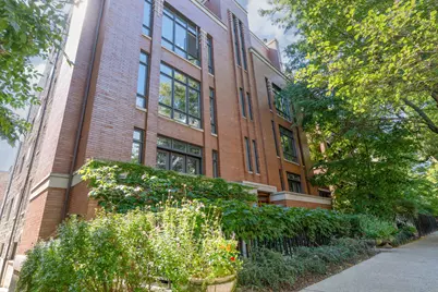 635 W Briar Place #3W, Chicago, IL 60657 - Photo 1