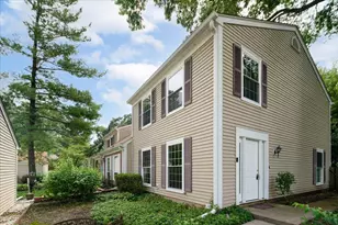 120 Bright Oaks Cir, Cary, IL 60013 - Photo 1