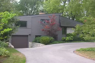 590 Rambler Ln, Highland Park, IL 60035 - Photo 1