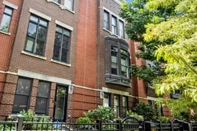 835 W 14th Place, Chicago, IL 60608 - Photo 1