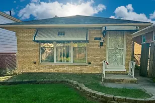 11832 S Bishop St, Chicago, IL 60643 - Photo 1