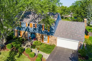 2315 Wyckwood Dr, Aurora, IL 60506 - Photo 1