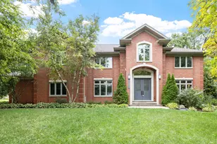 5546 Laurel Ave, La Grange Highlands, IL 60525 - Photo 1