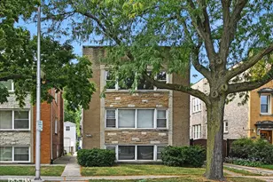1322 N Austin Blvd, Oak Park, IL 60302 - Photo 1