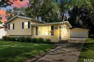 2807 Myang Ave, McHenry, IL 60050 - Photo 1