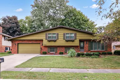 1106 N Oak Street, Normal, IL 61761 - Photo 1