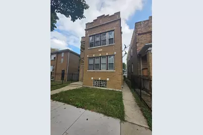 853 N Keeler Avenue, Chicago, IL 60651 - Photo 1