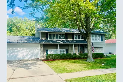 32 Lancaster Avenue, Elk Grove Village, IL 60007 - Photo 1