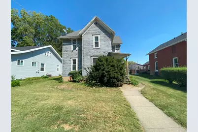 208 11th Avenue, Sterling, IL 61081 - Photo 1